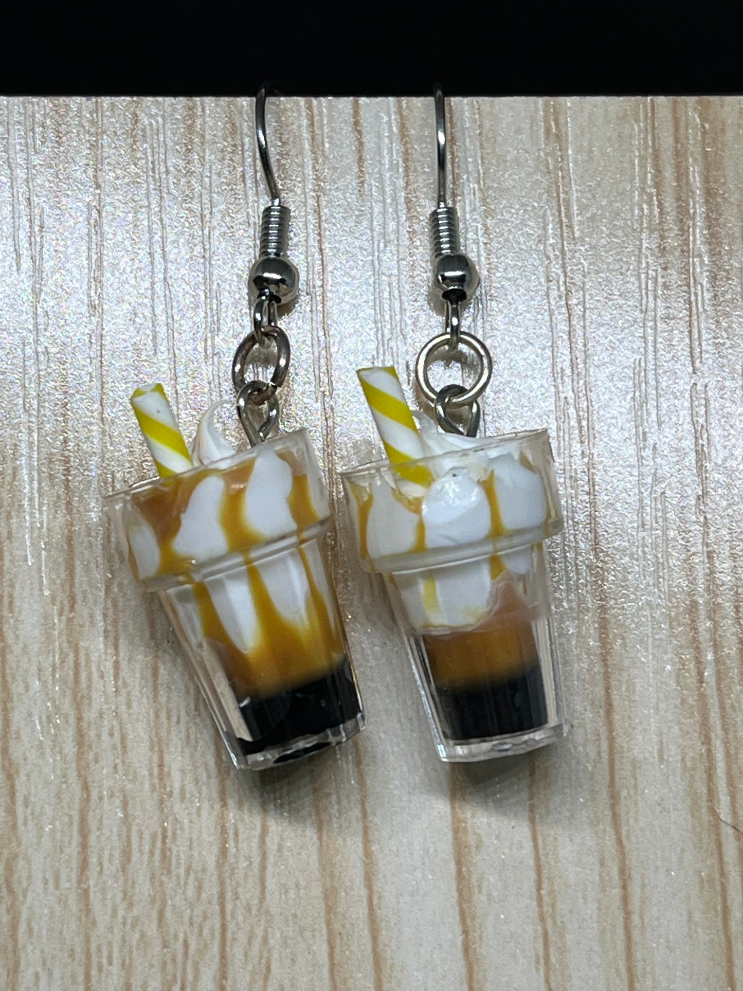 Drink earrings E137