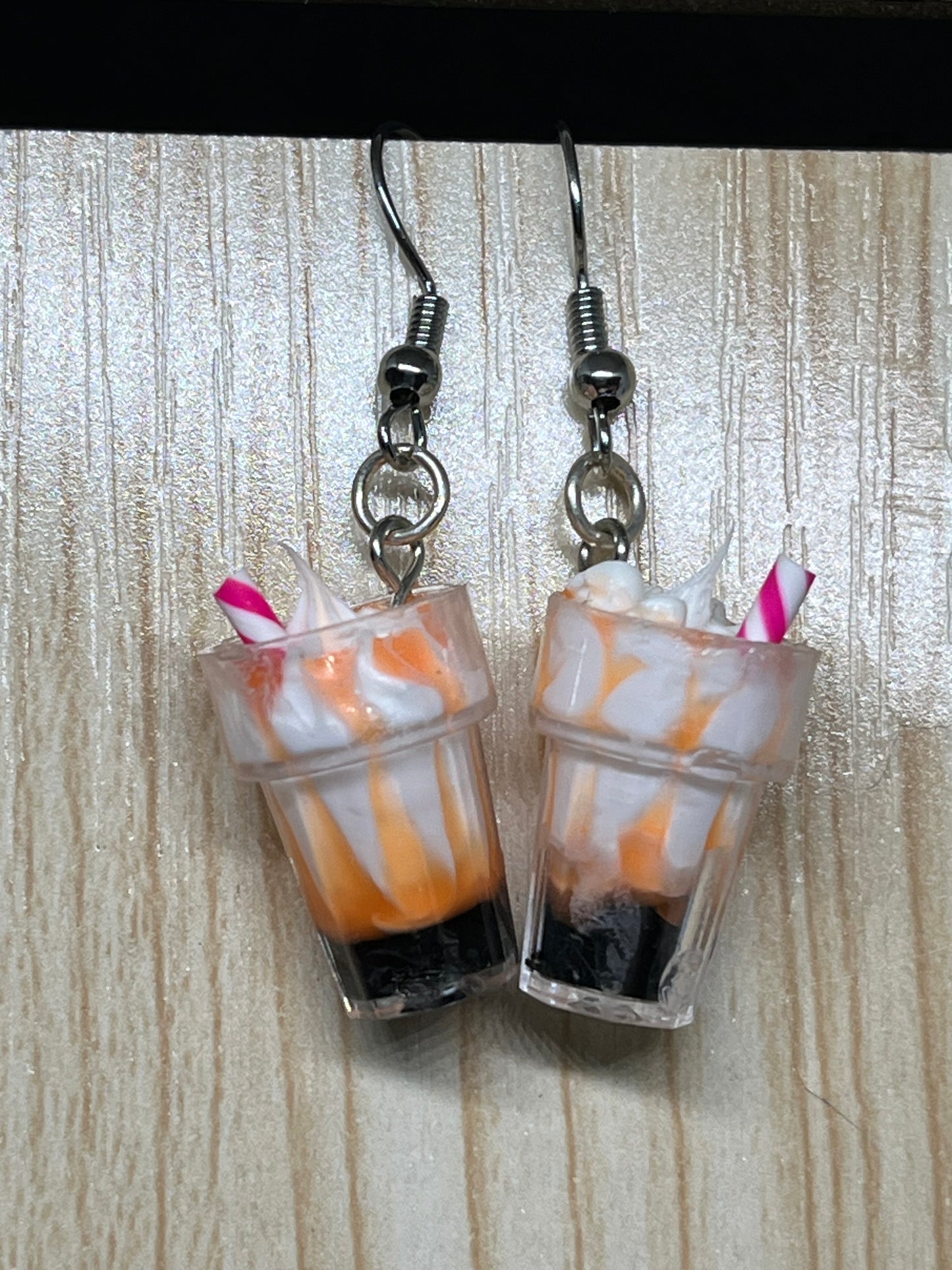 Drink earrings E138
