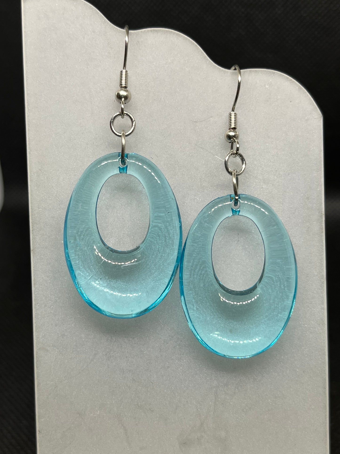 Blue acrylic hoop earrings E833
