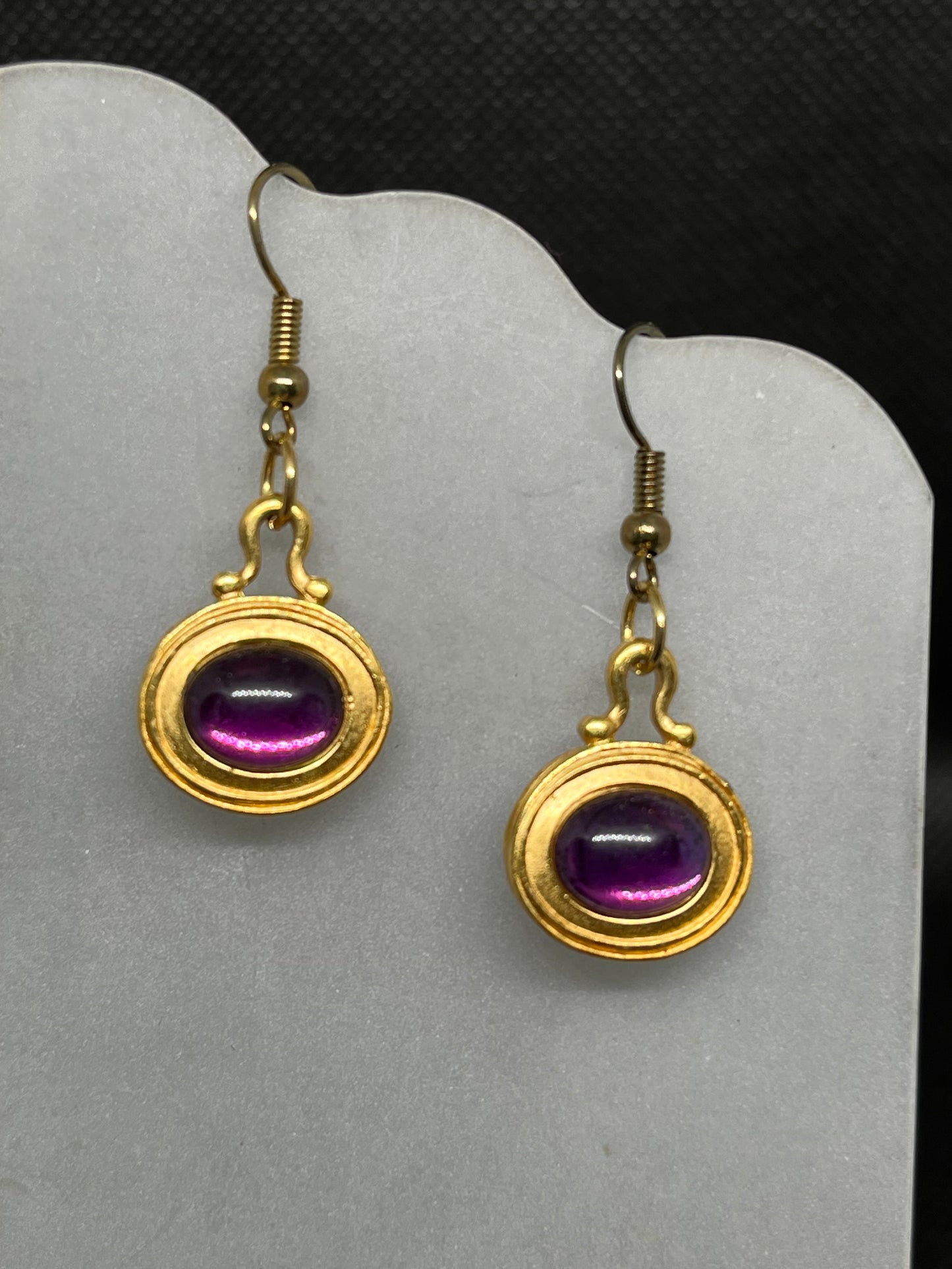 Purple gem earrings E844