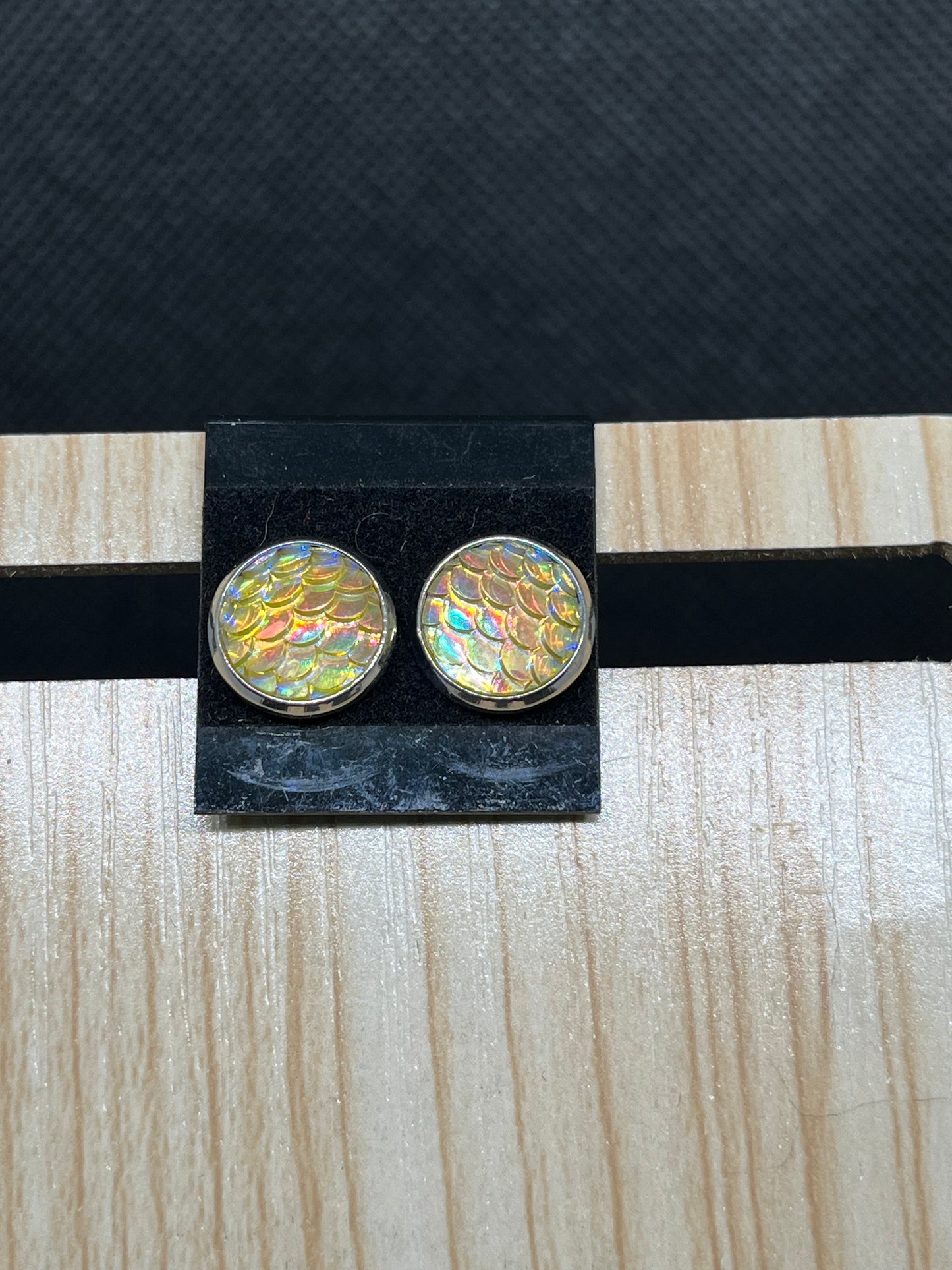 Iridescent, yellow scale, stud earrings E861