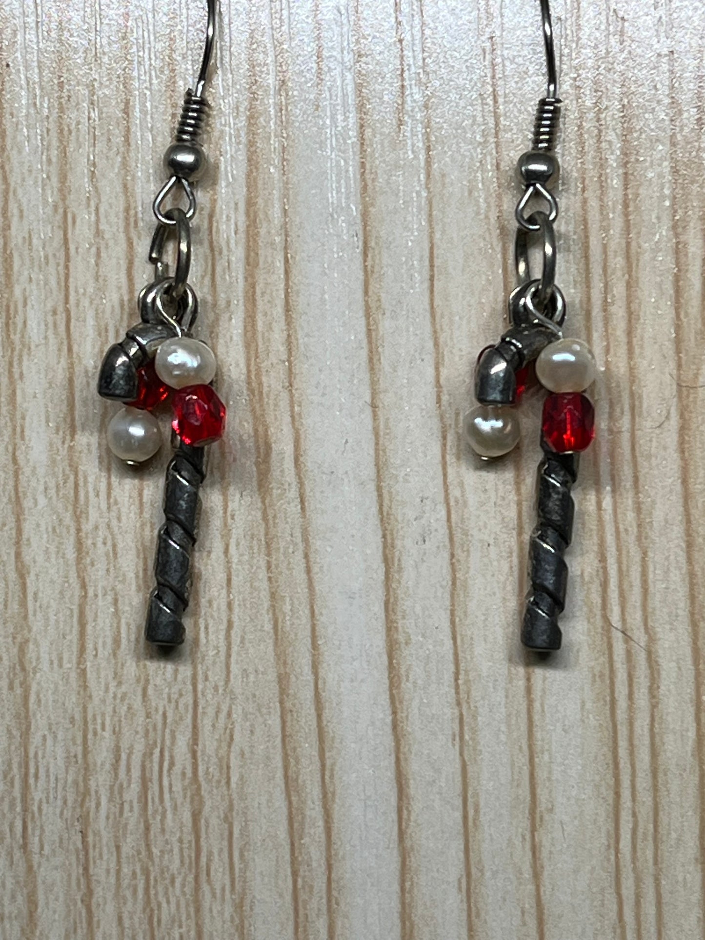 Candy cane earrings C107