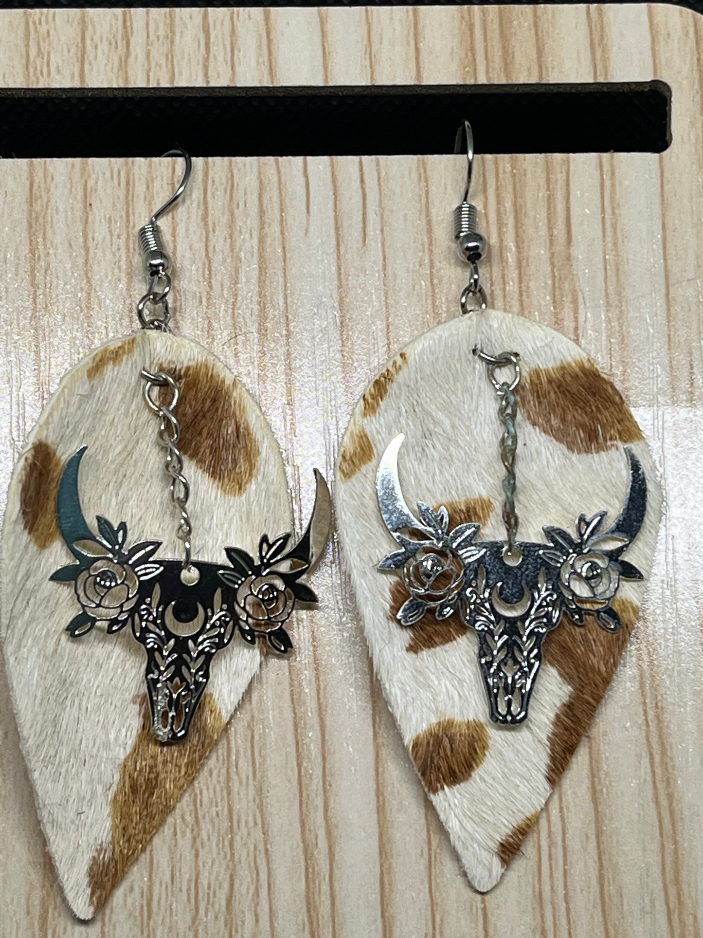 Cow earrings E234
