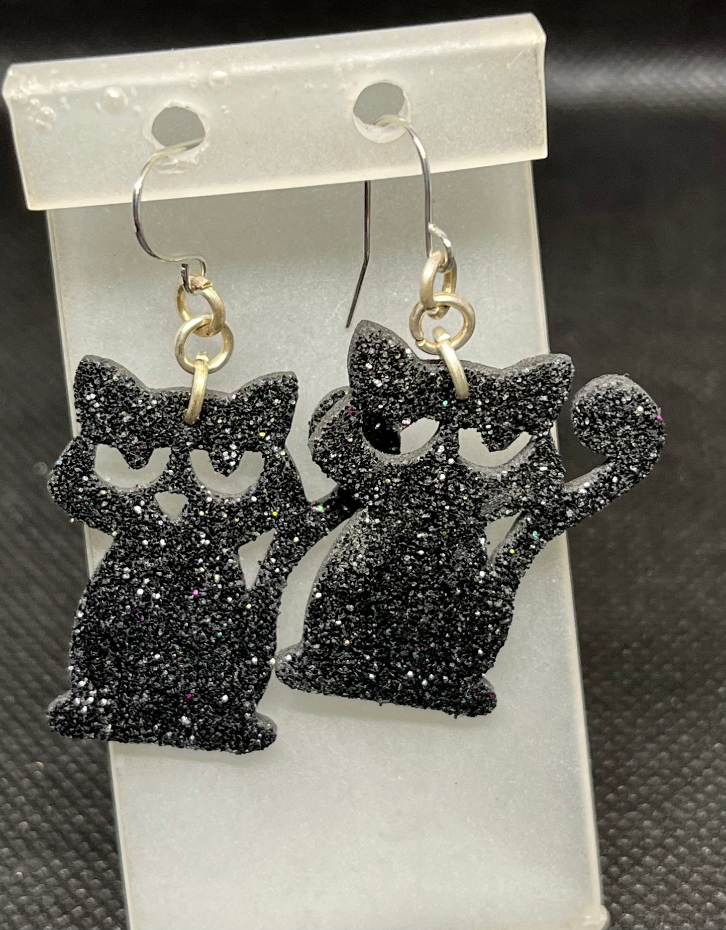 Cat earrings H46