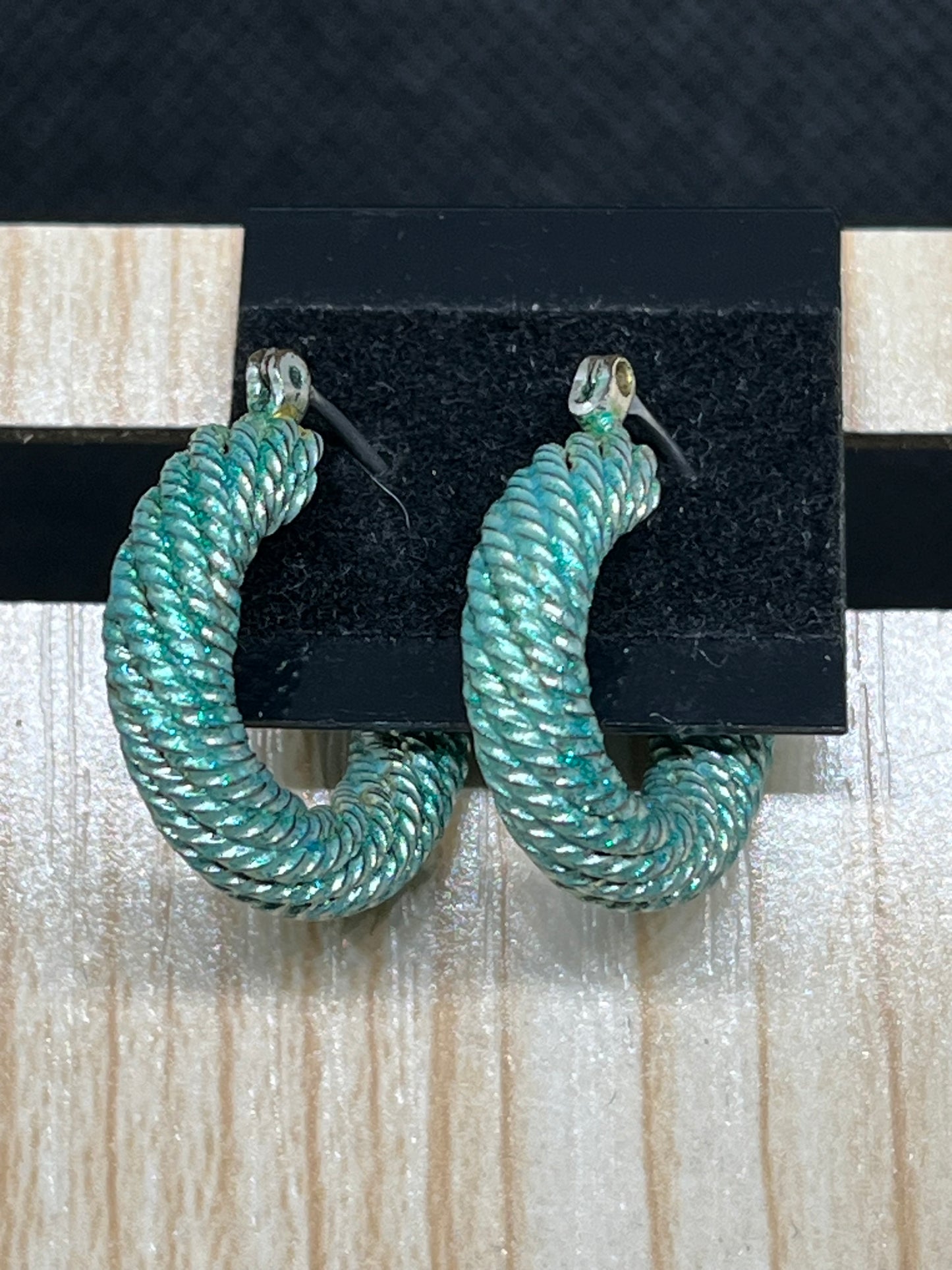 Blue-green hoop earrings E854