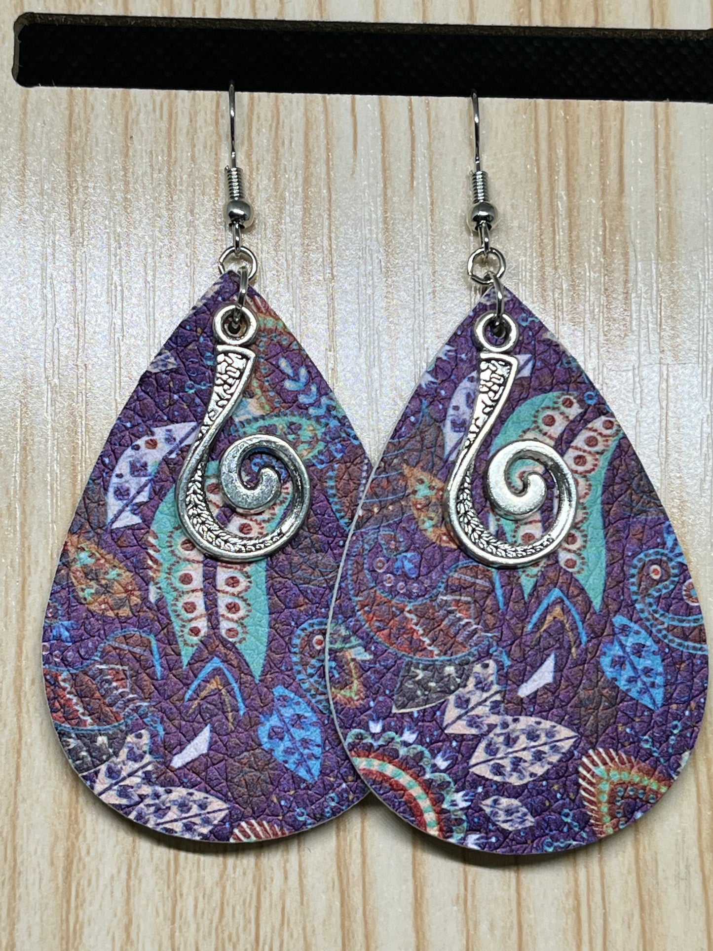 Fun earrings E619