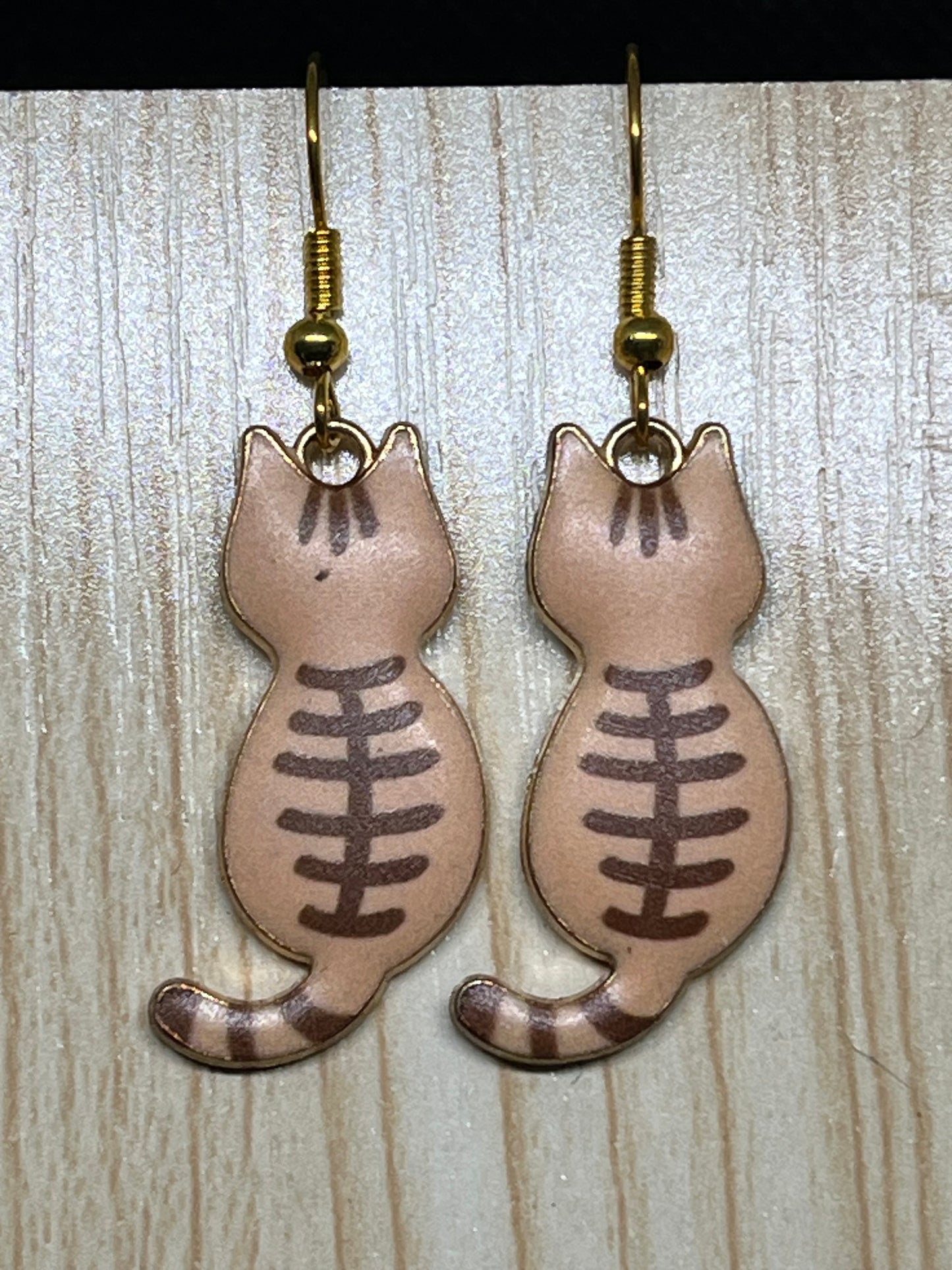 Cat earrings E367