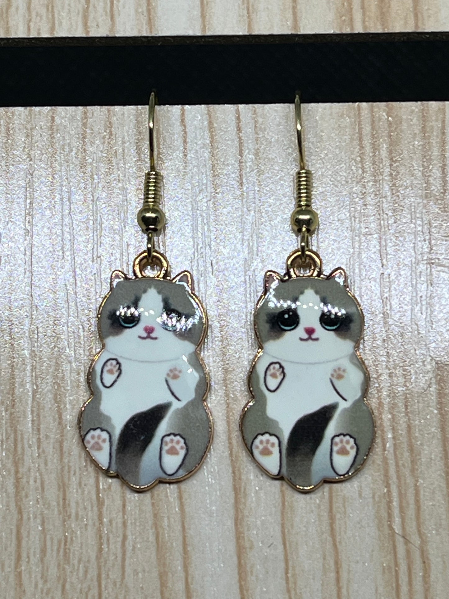 Cat earrings E375