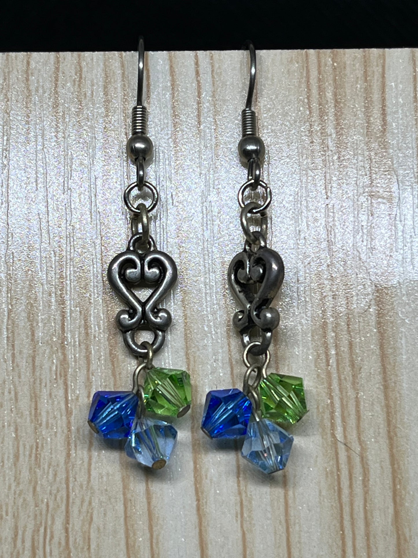 Heart earrings E533