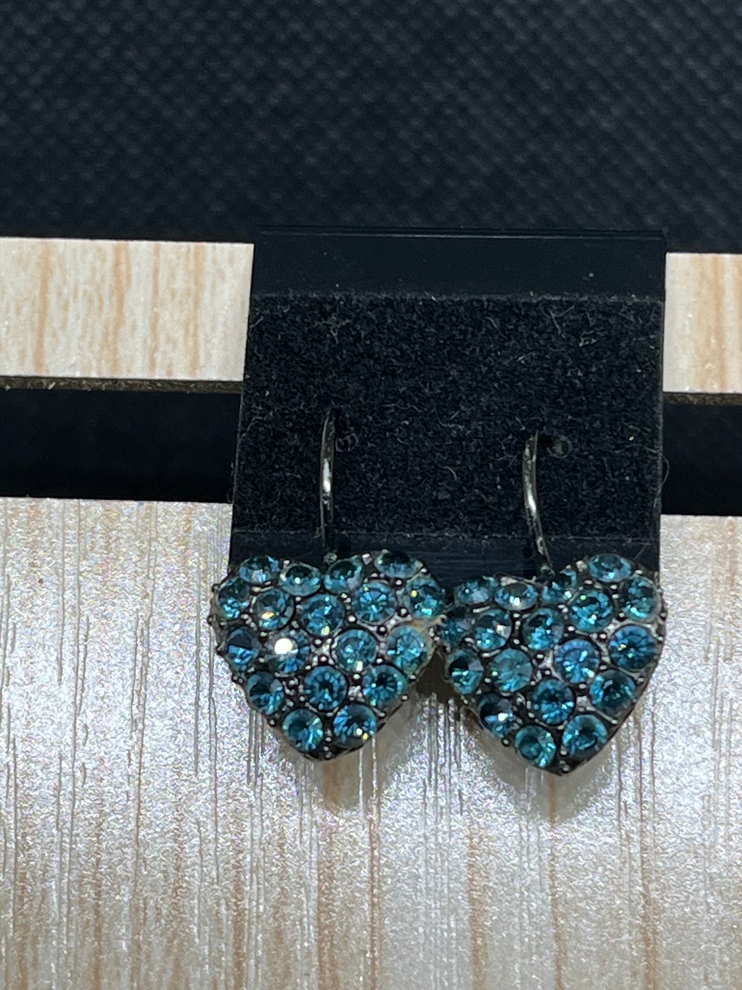 Heart earrings E554