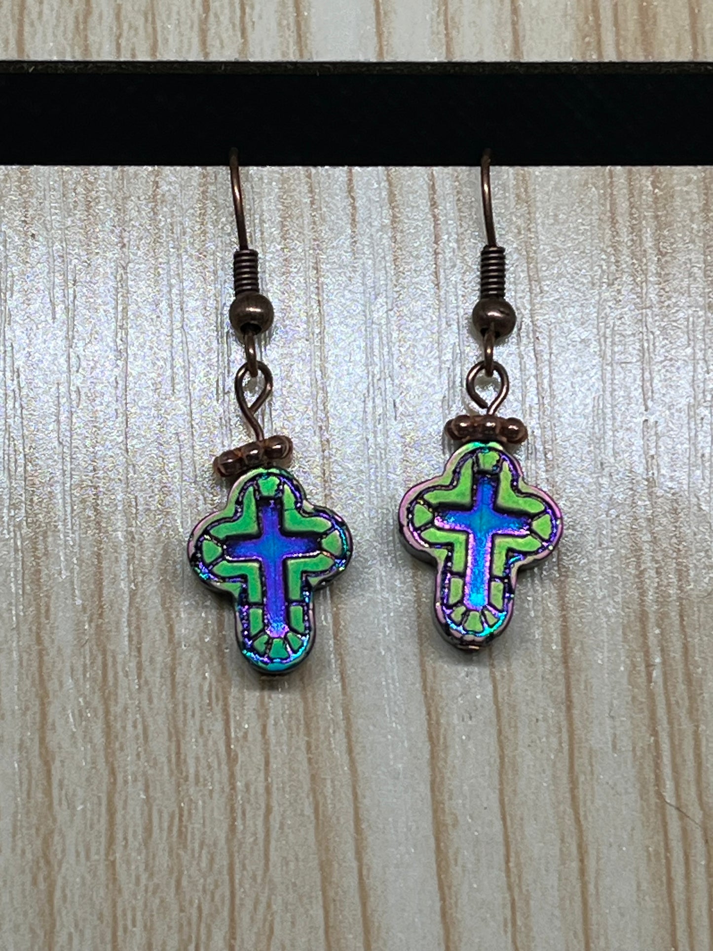 Cross earrings E465