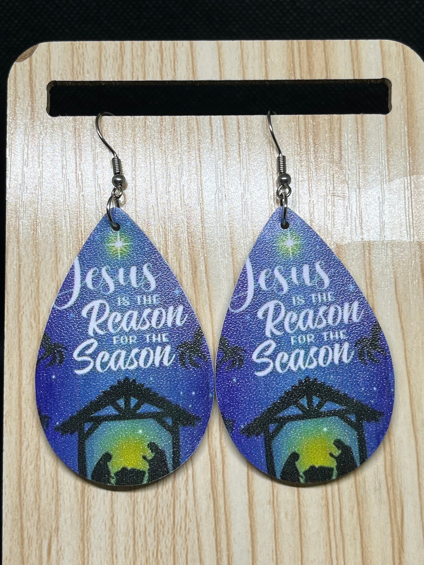 Manger earrings C132