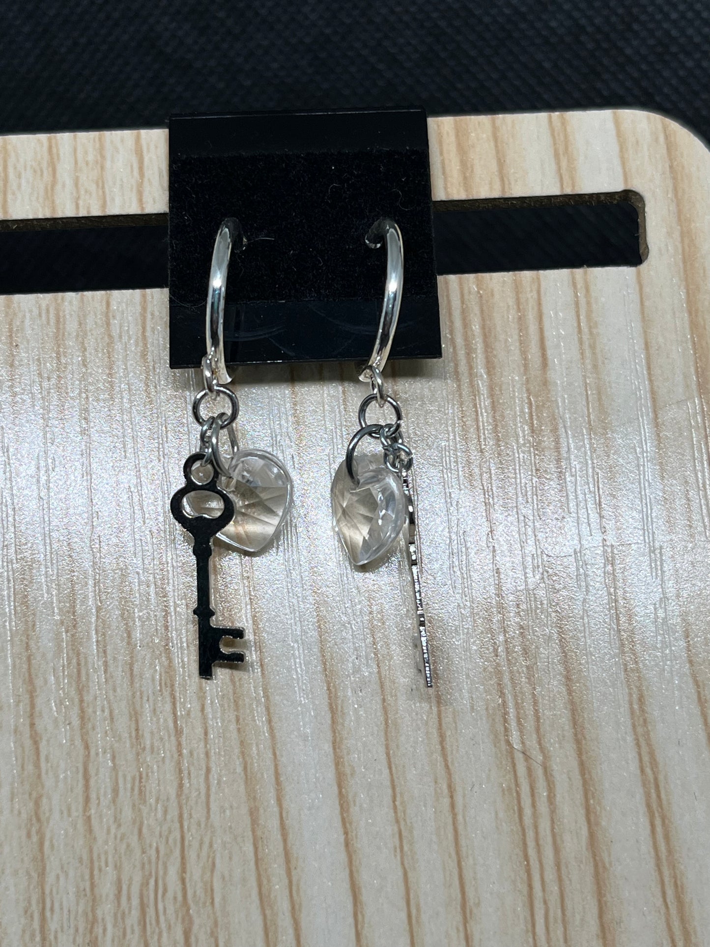 Heart earrings E568