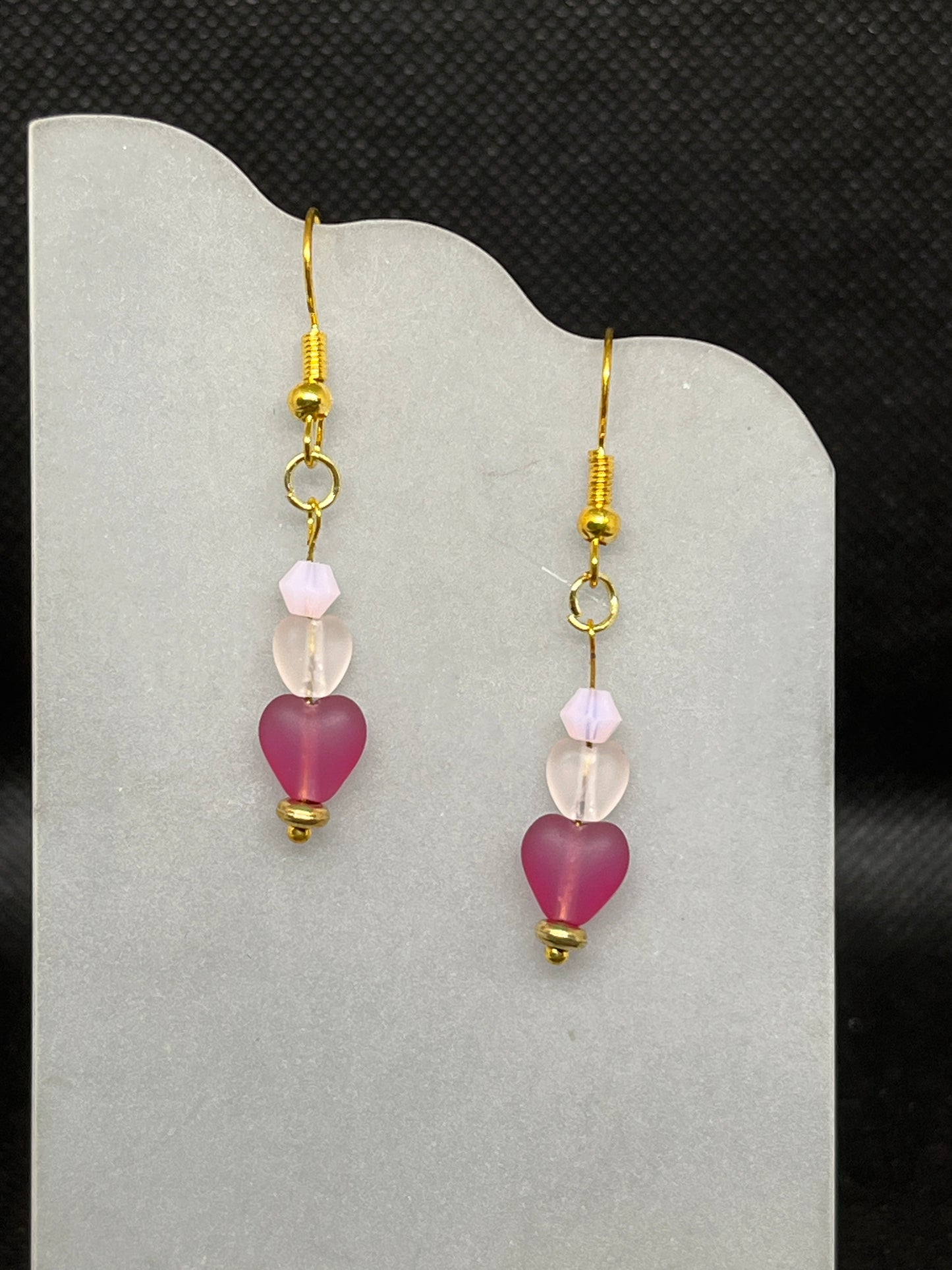 Triple heart dangle earrings E919