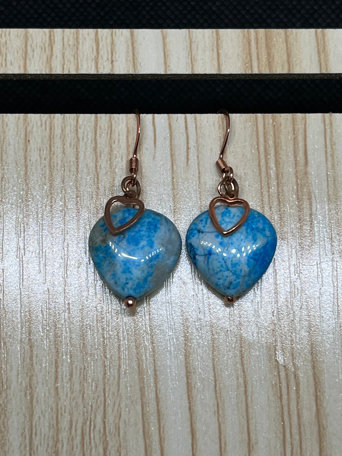 Heart earrings E556