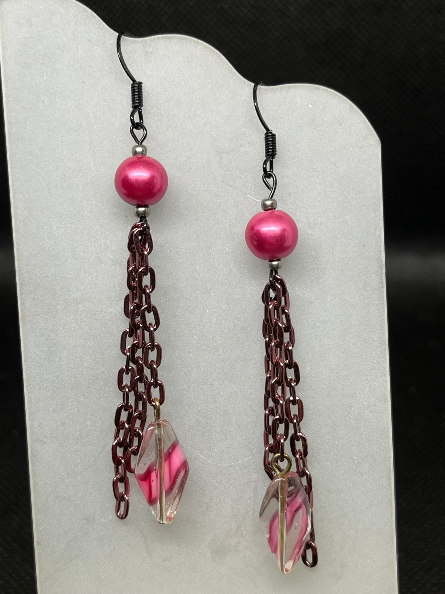 Pink dangle earrings E798