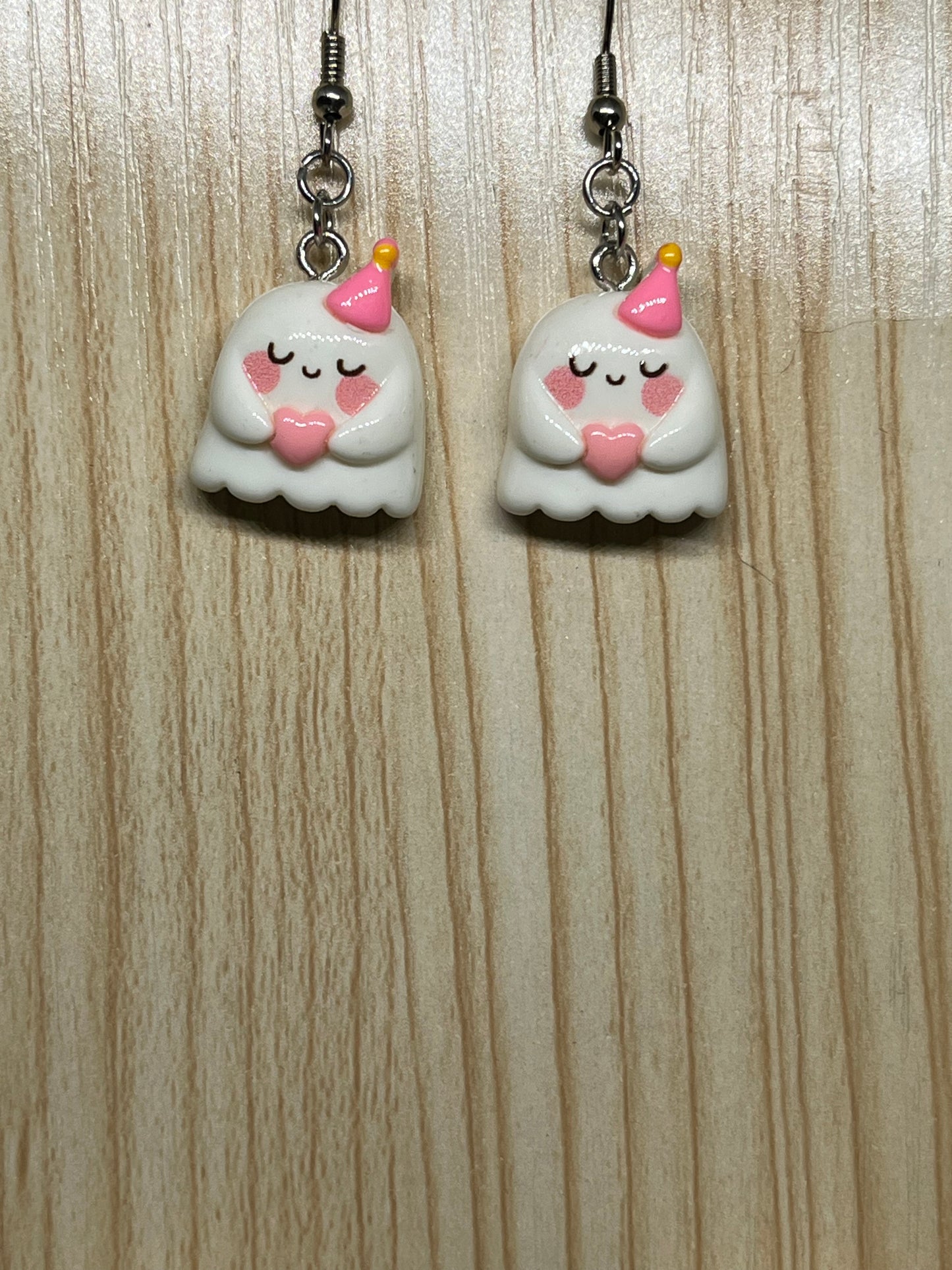 Ghost earrings H184