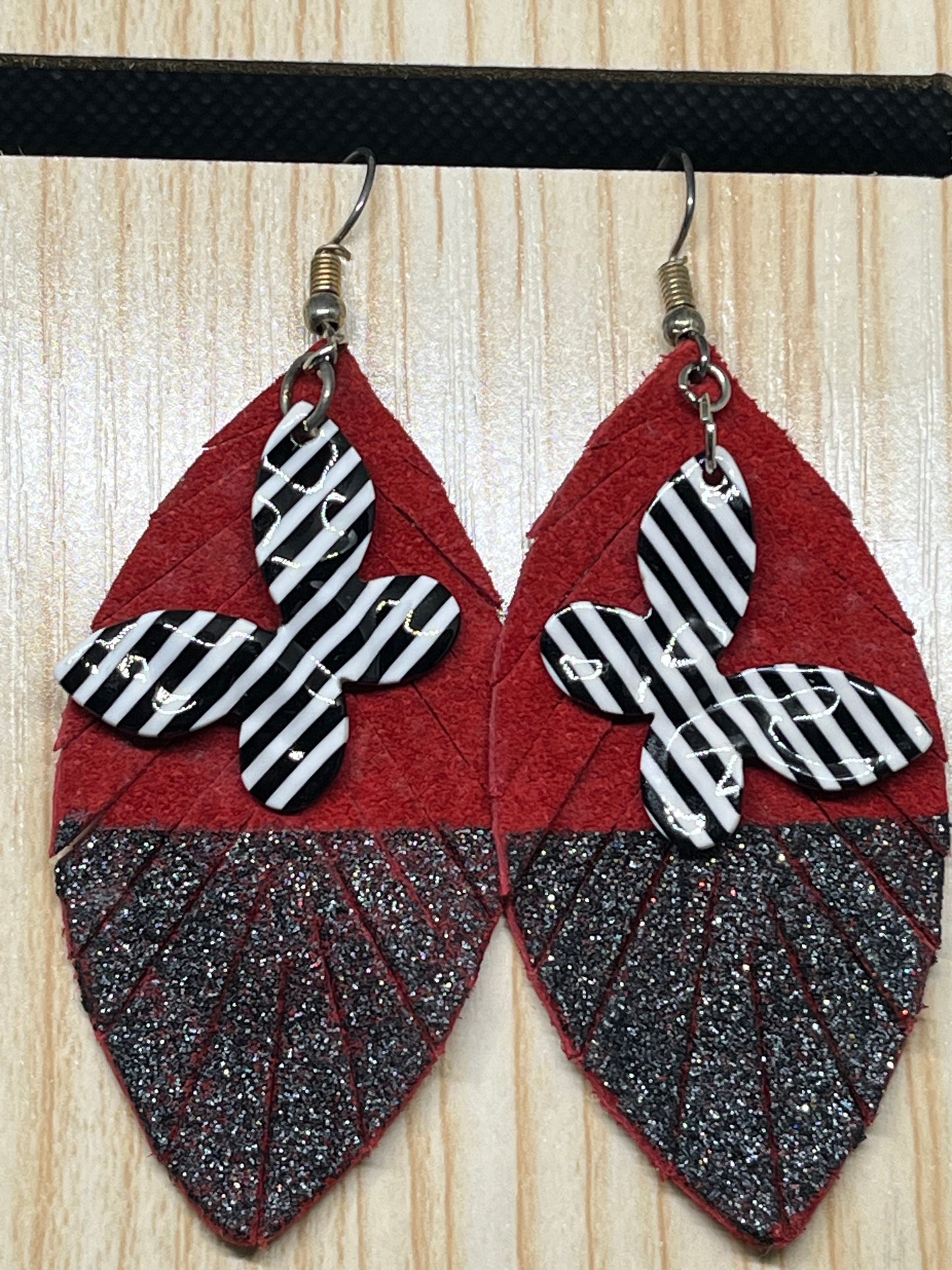 Butterfly earrings E232