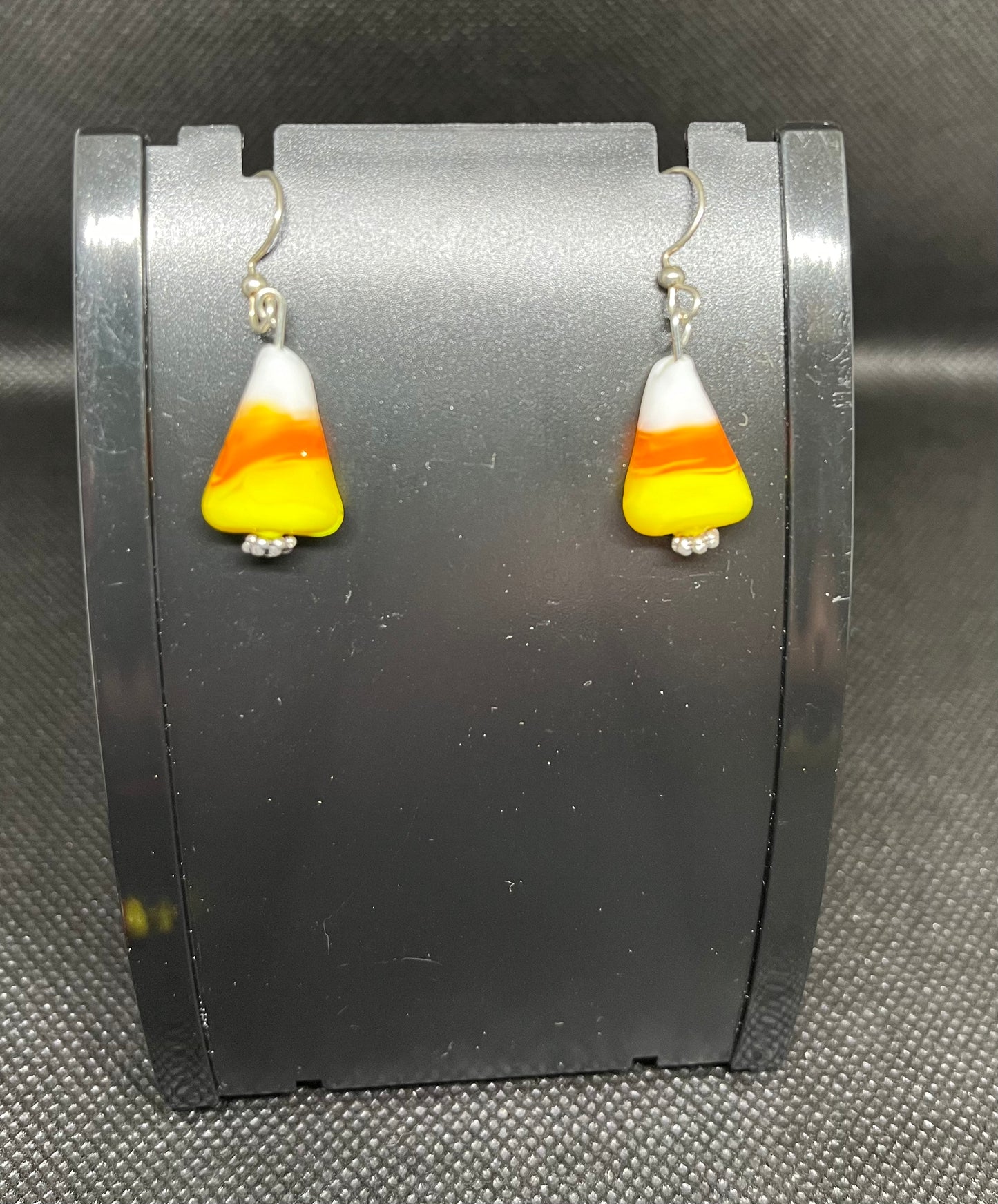 Candy corn earrings H25