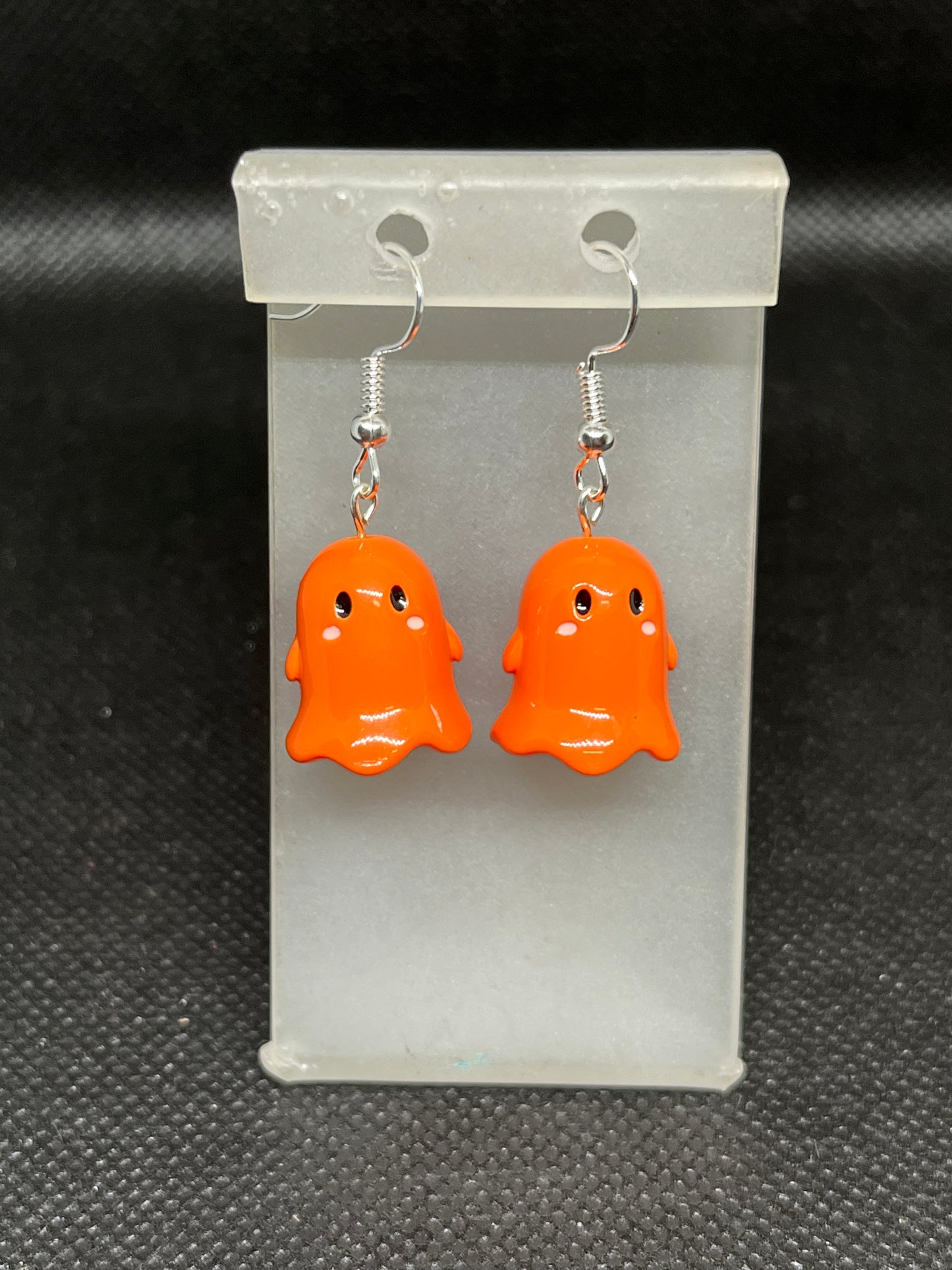 Ghost earrings H110