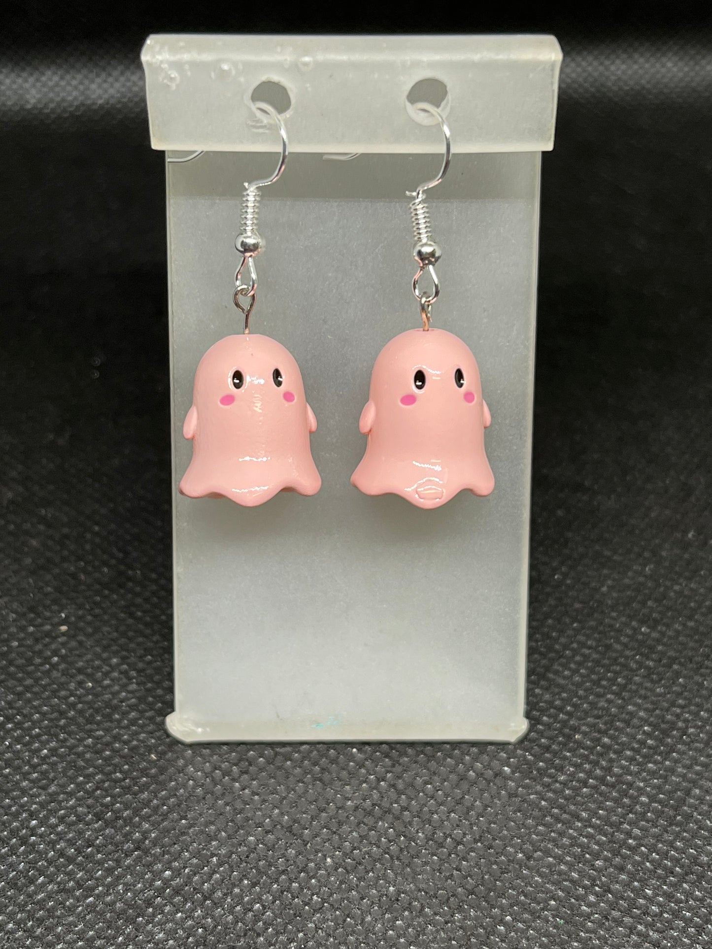 Ghost earrings H109