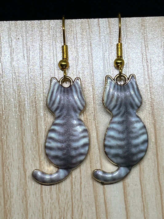 Cat earrings E366