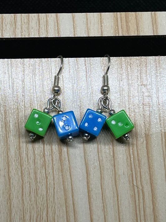 Fun earrings E641