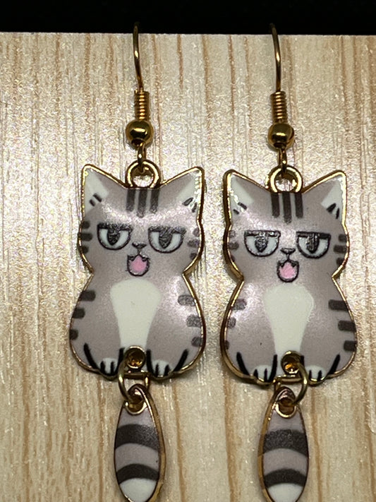Cat earrings E350