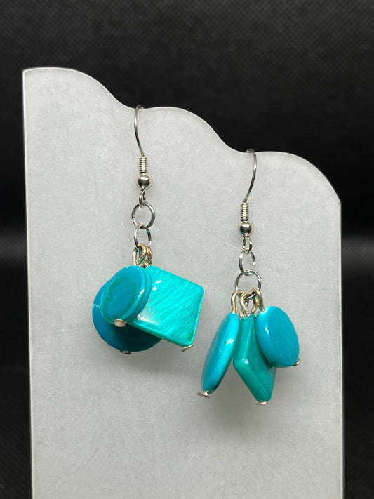 Teal dangle earrings E818