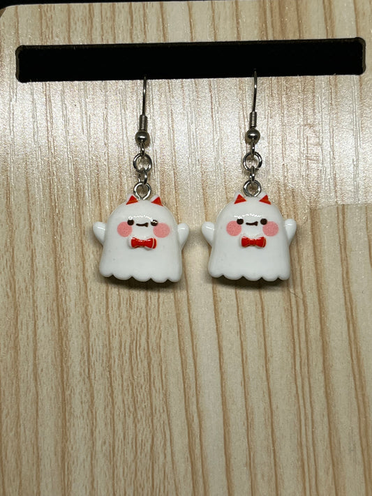 Ghost earrings H181
