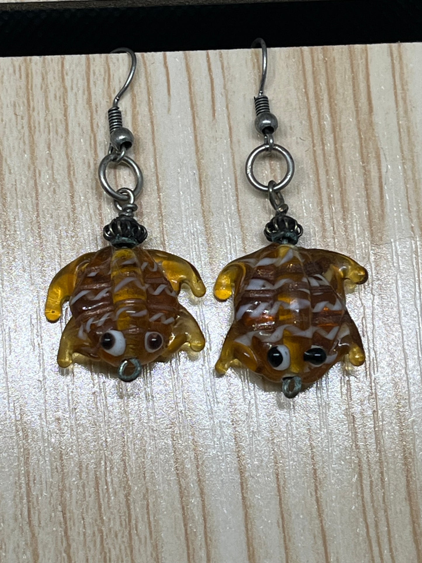 Frog earrings E327