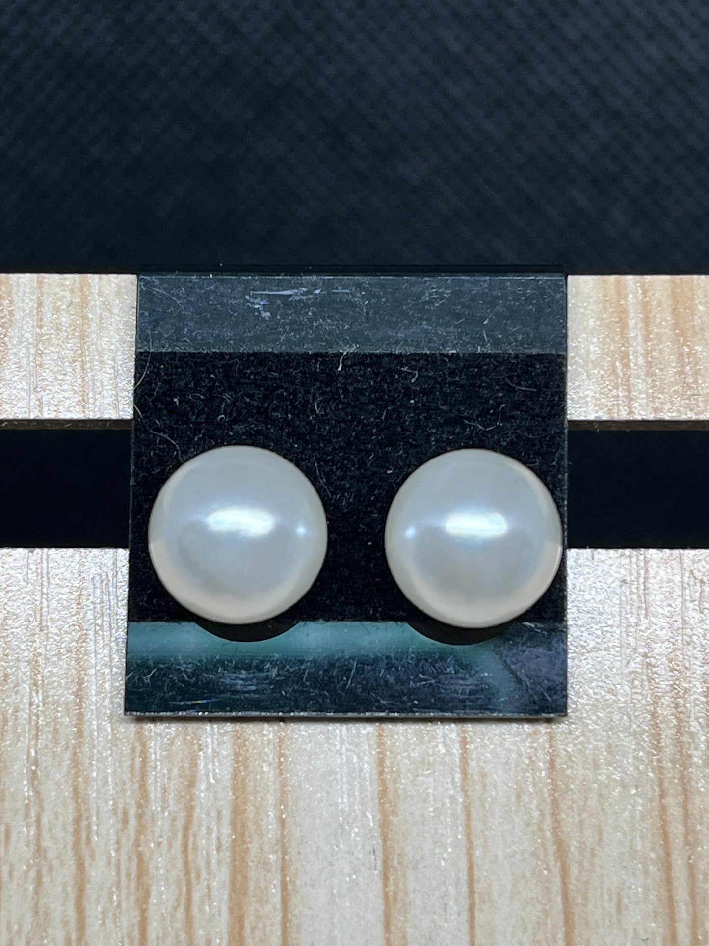 Pearl earrings E907