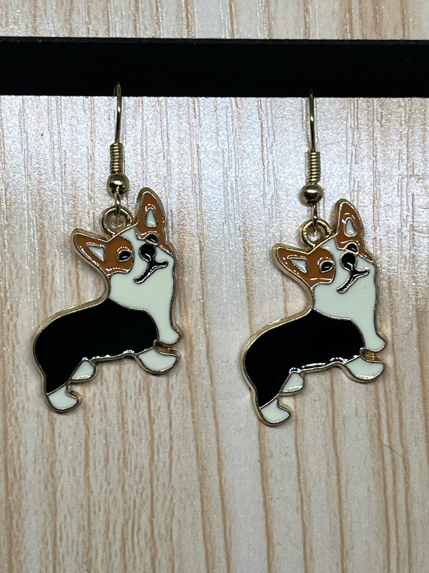 Dog earrings E398