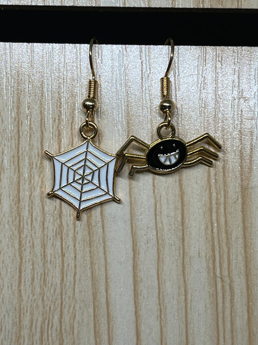 Spider and web earrings H203