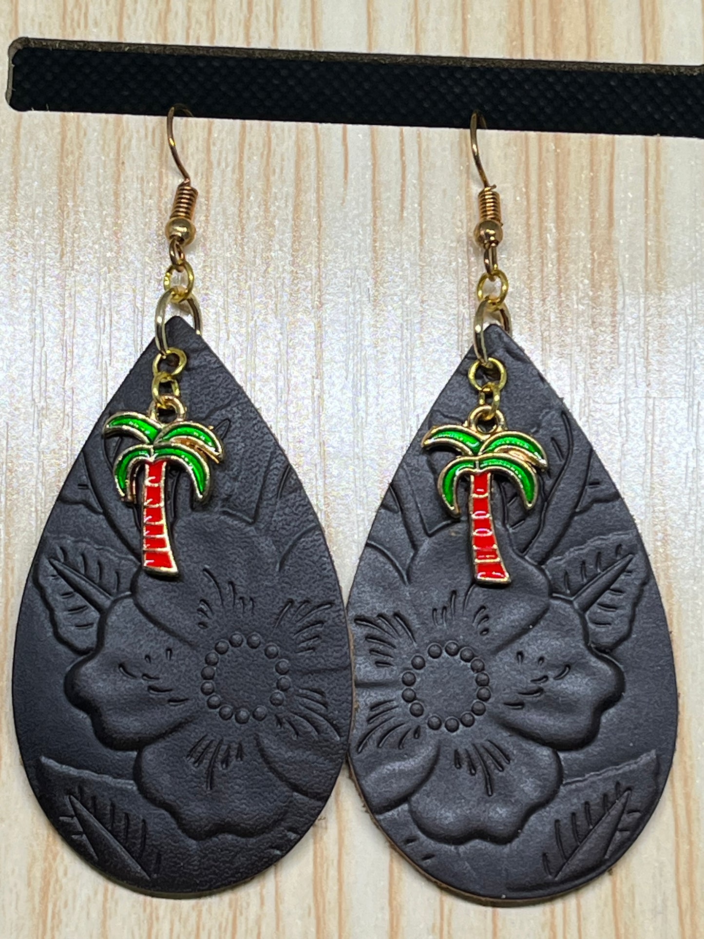 Plant earrings E177
