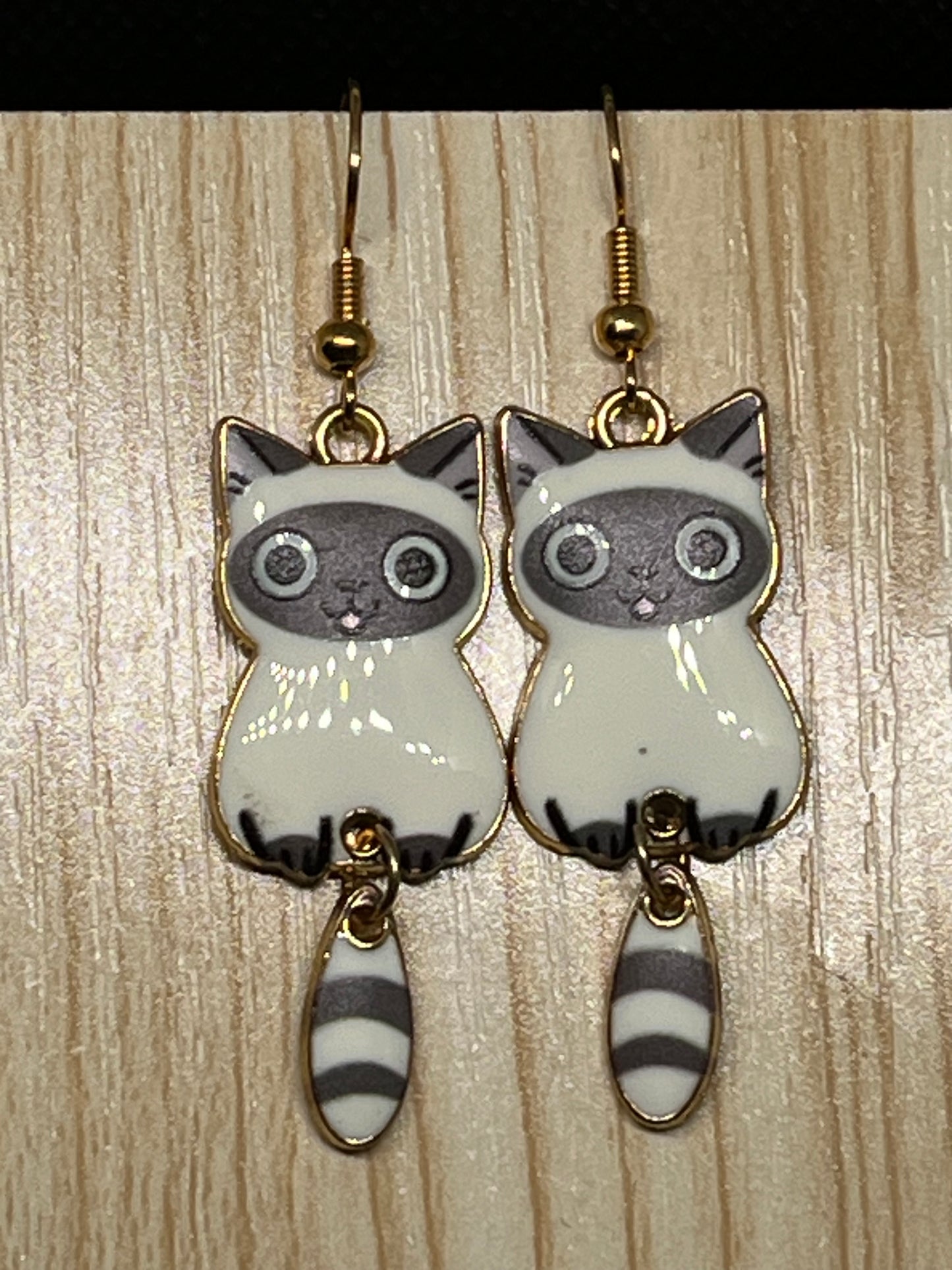 Cat earrings E347