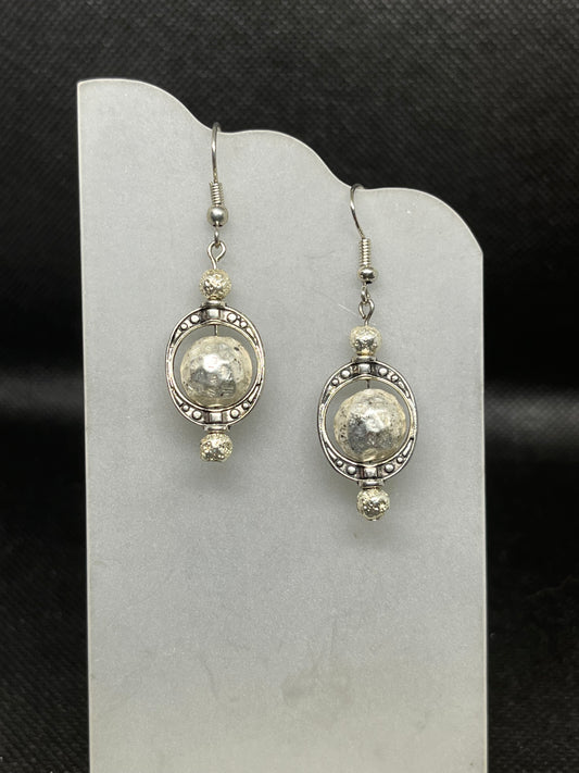 Silver dangle earrings E803