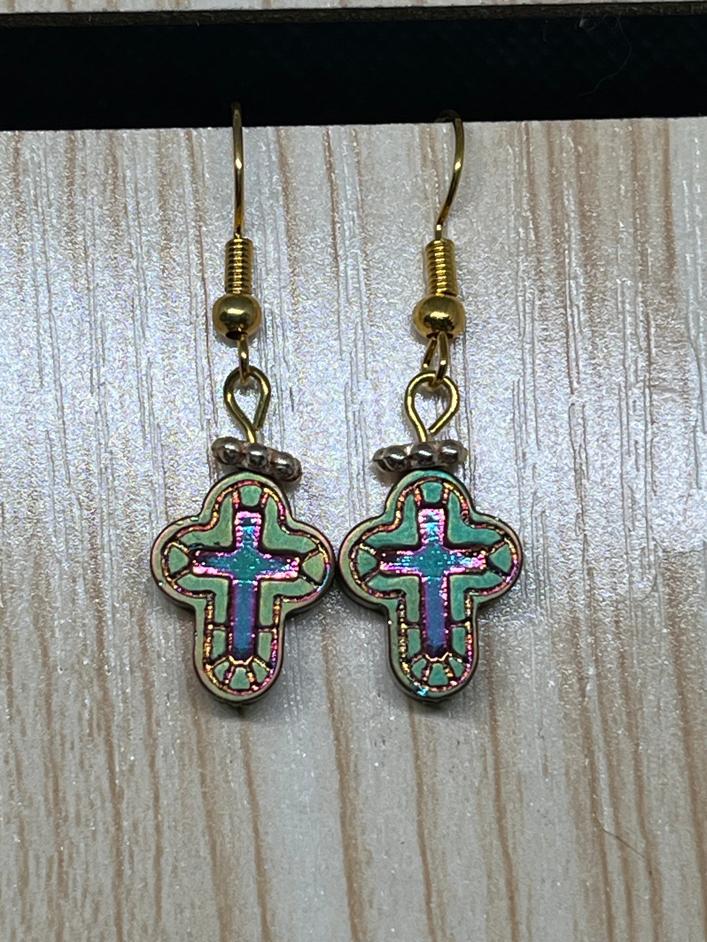Cross earrings E463