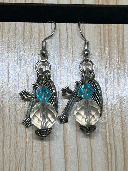 Cross earrings E594