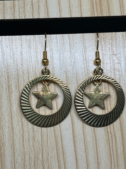Star earrings E221