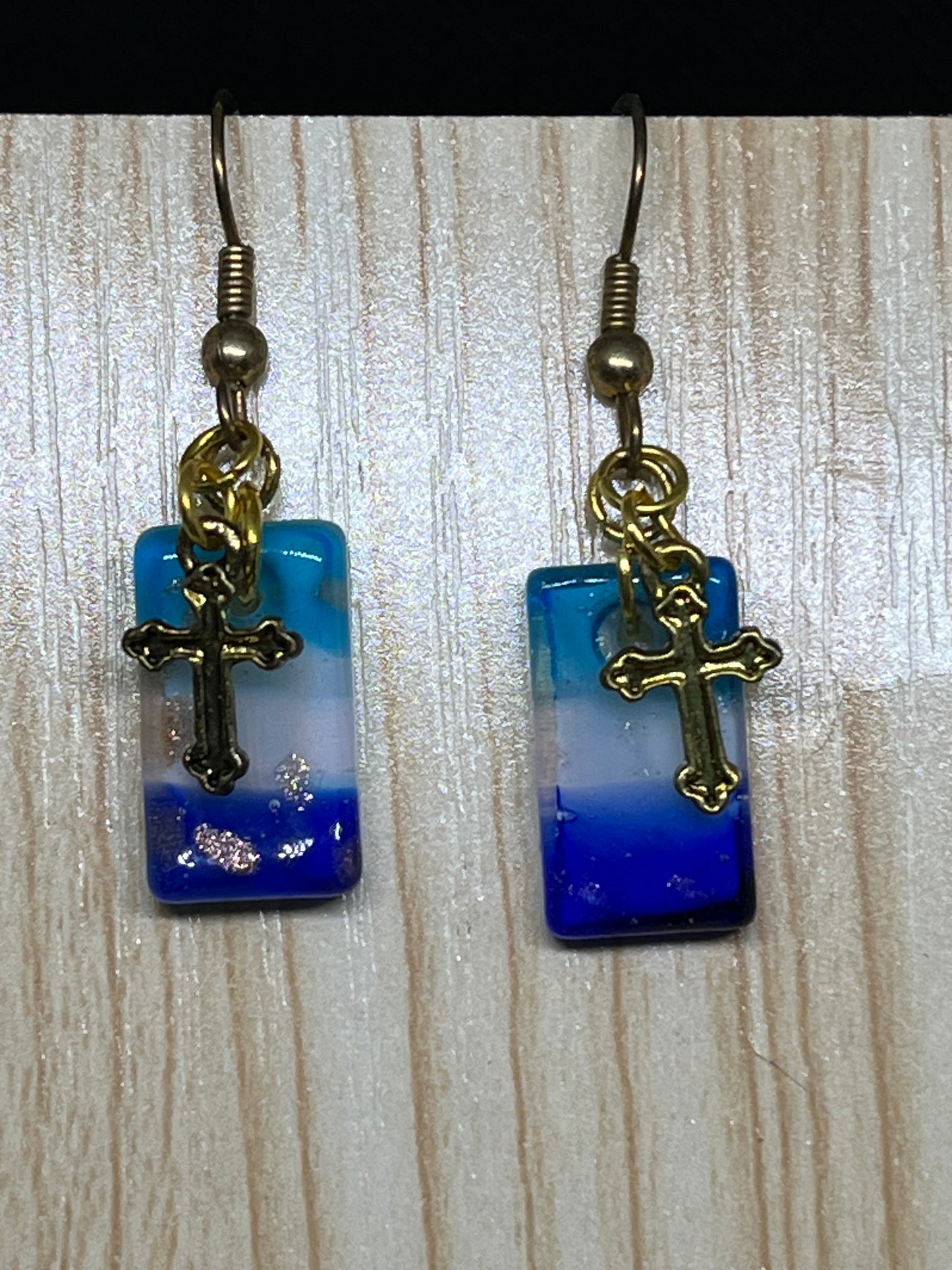 Cross earrings E479