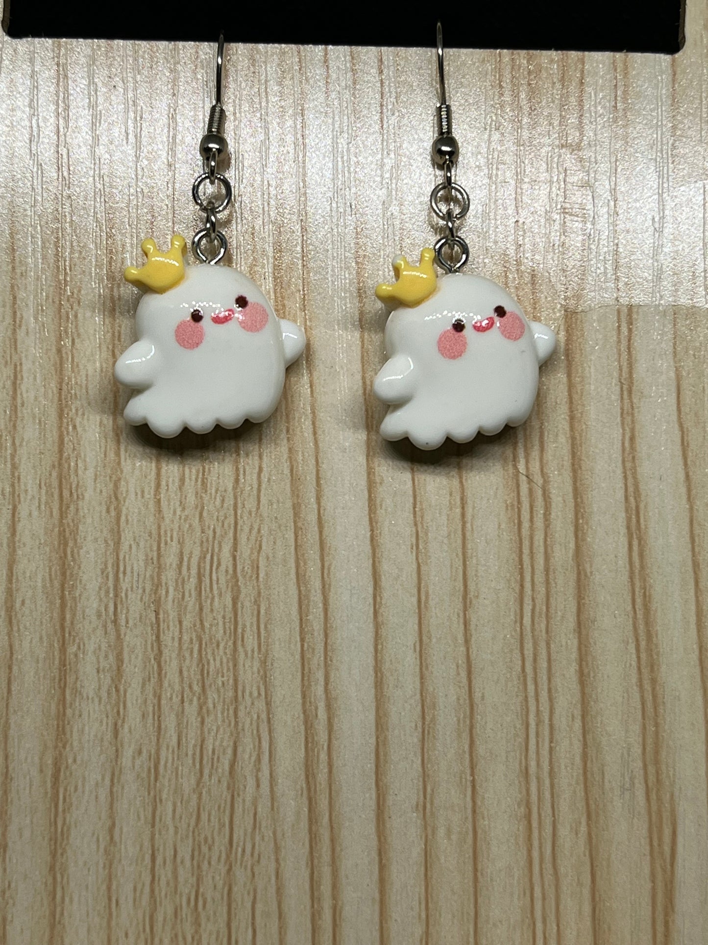 Ghost earrings H183