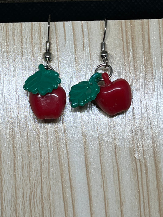 Apple earrings E160