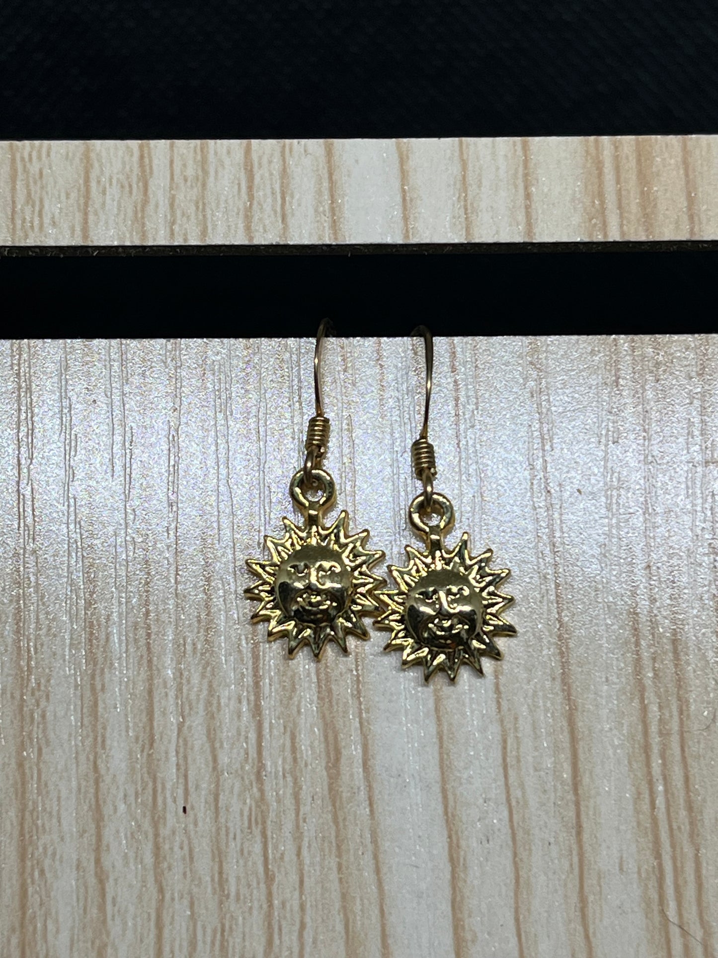 Sun earrings E224