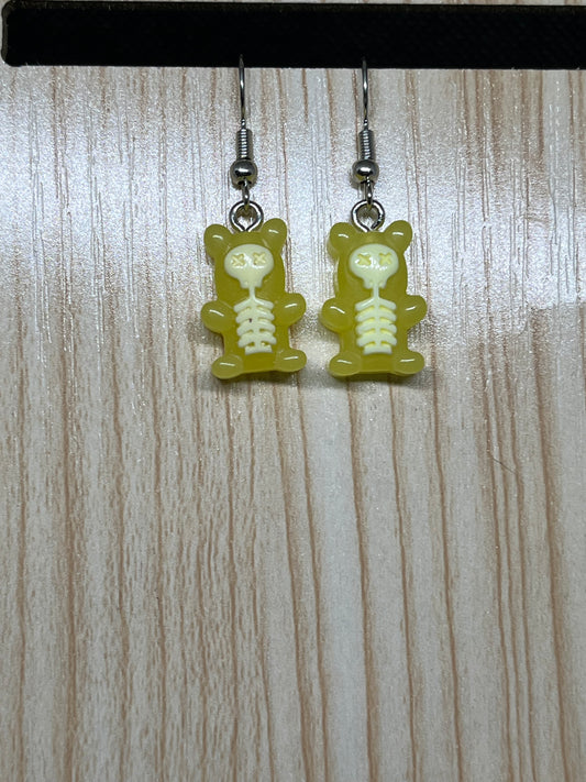 Scary bear earrings H188
