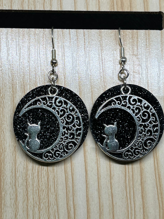 Cat earrings E612