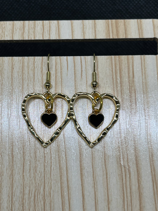 Heart earrings E571