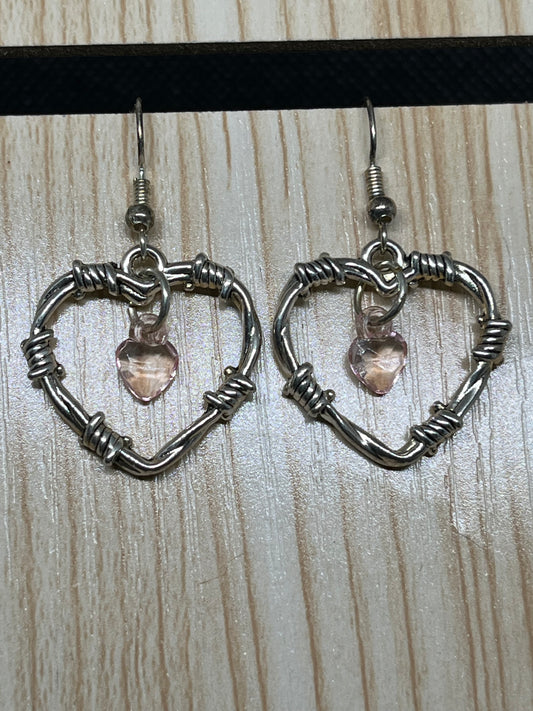 Heart earrings E586