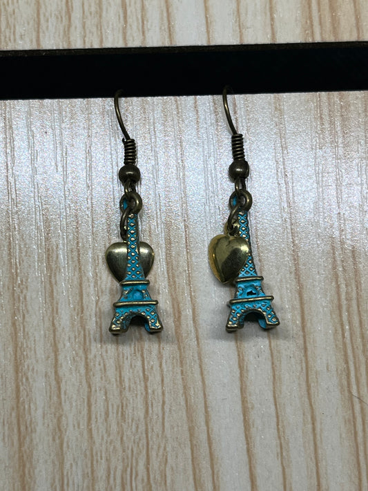 French earrings E506