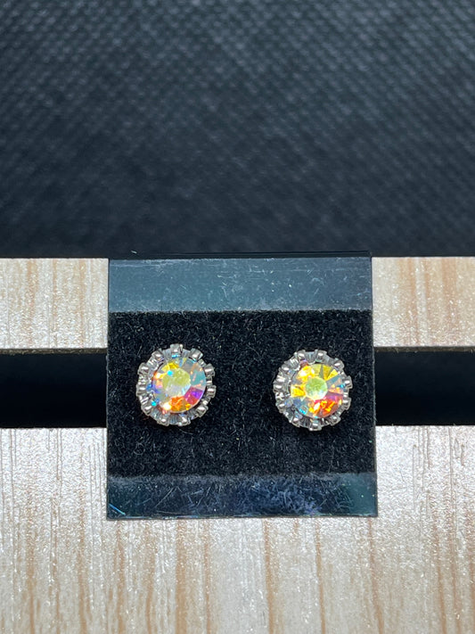 Iridescent gem stud earrings E903